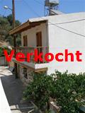 huis gezien vanaf de straat